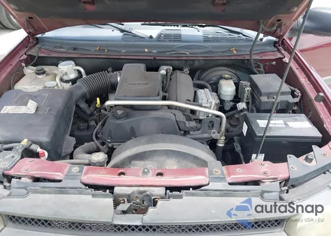 2004 Chevrolet Trailblazer Ls from USA, damaged, VIN 1GNDS13S442270428